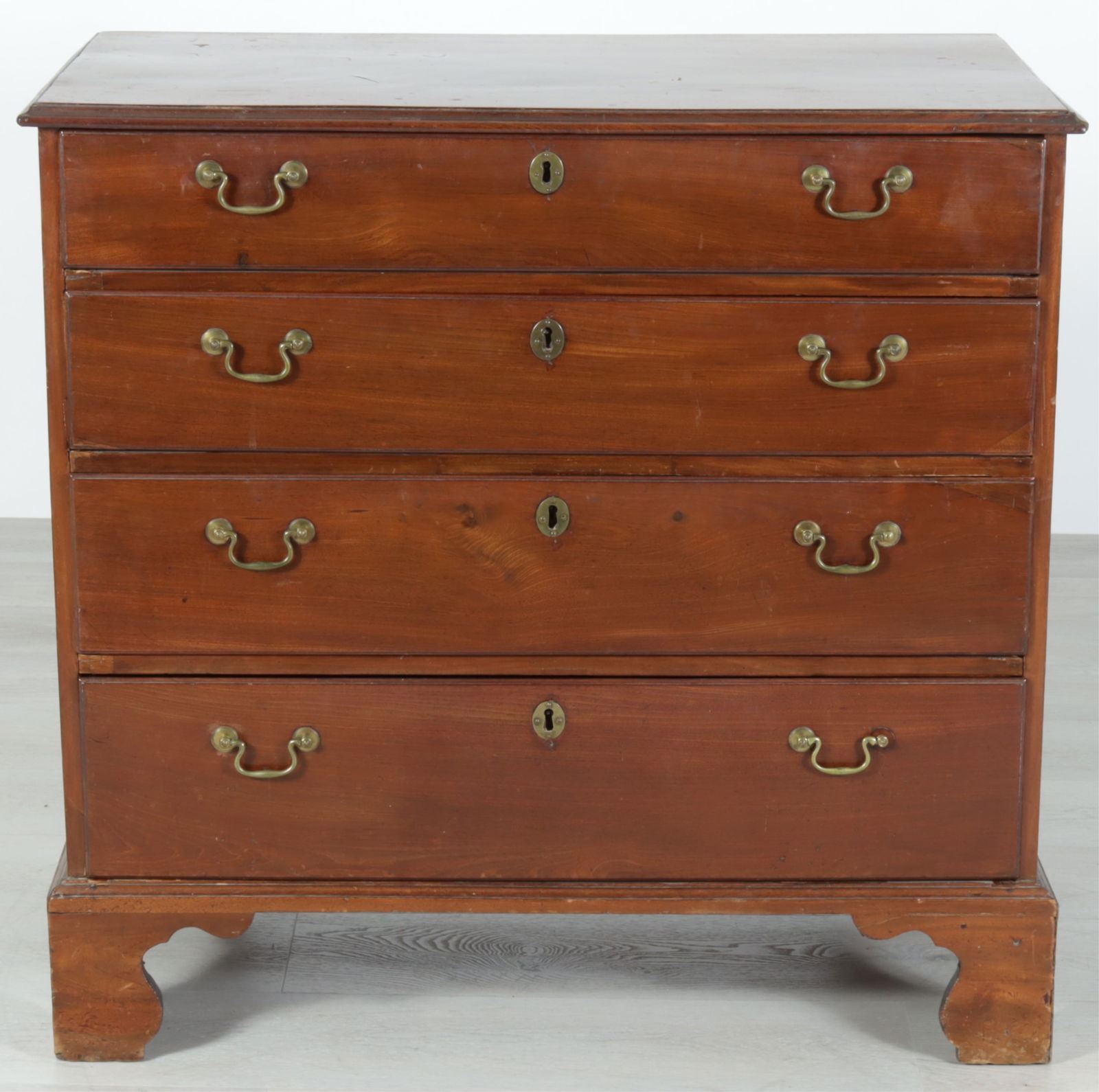 George III Mahogany Chest of Drawers, 18th C. (1 of 9)