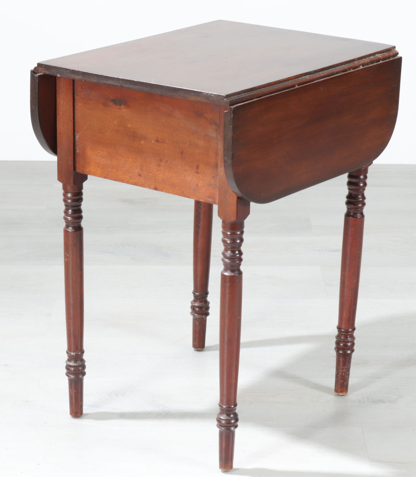 Classical Mahogany Dropleaf Side Table, 19th C. - 7