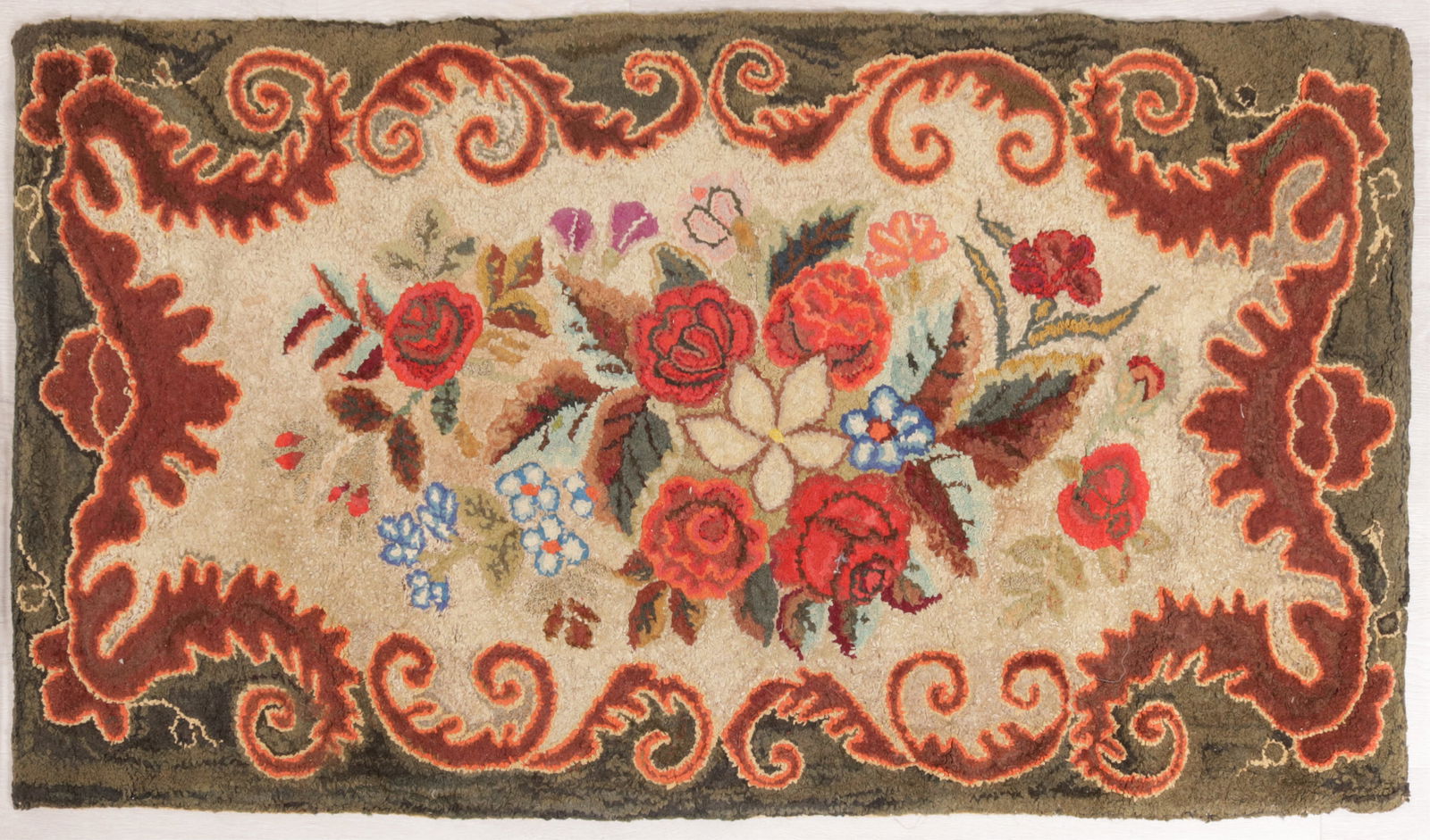 4 Floral Patterned Hook Rugs - 2