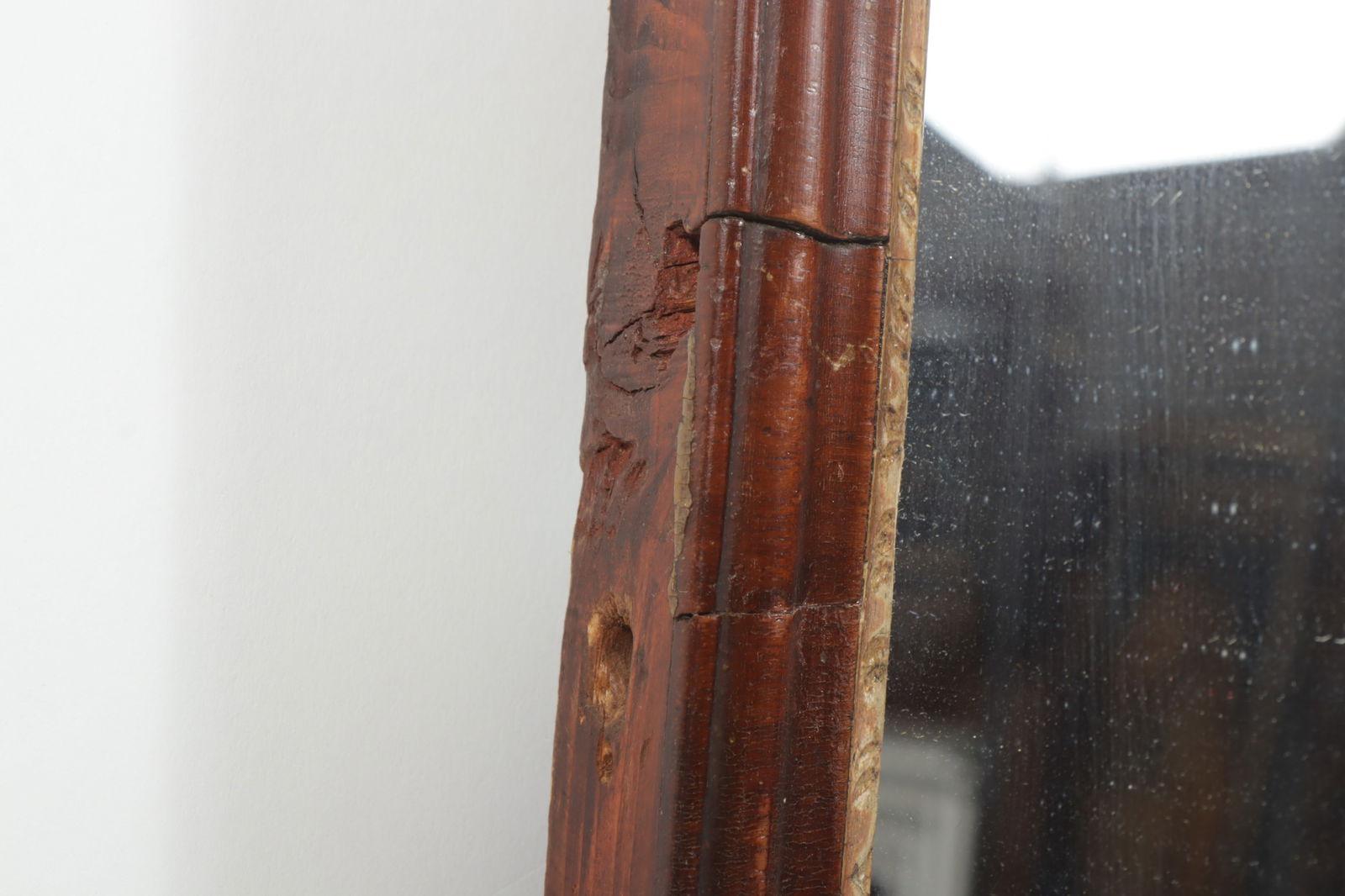 George III Style Mirror & Classical Frame - 5