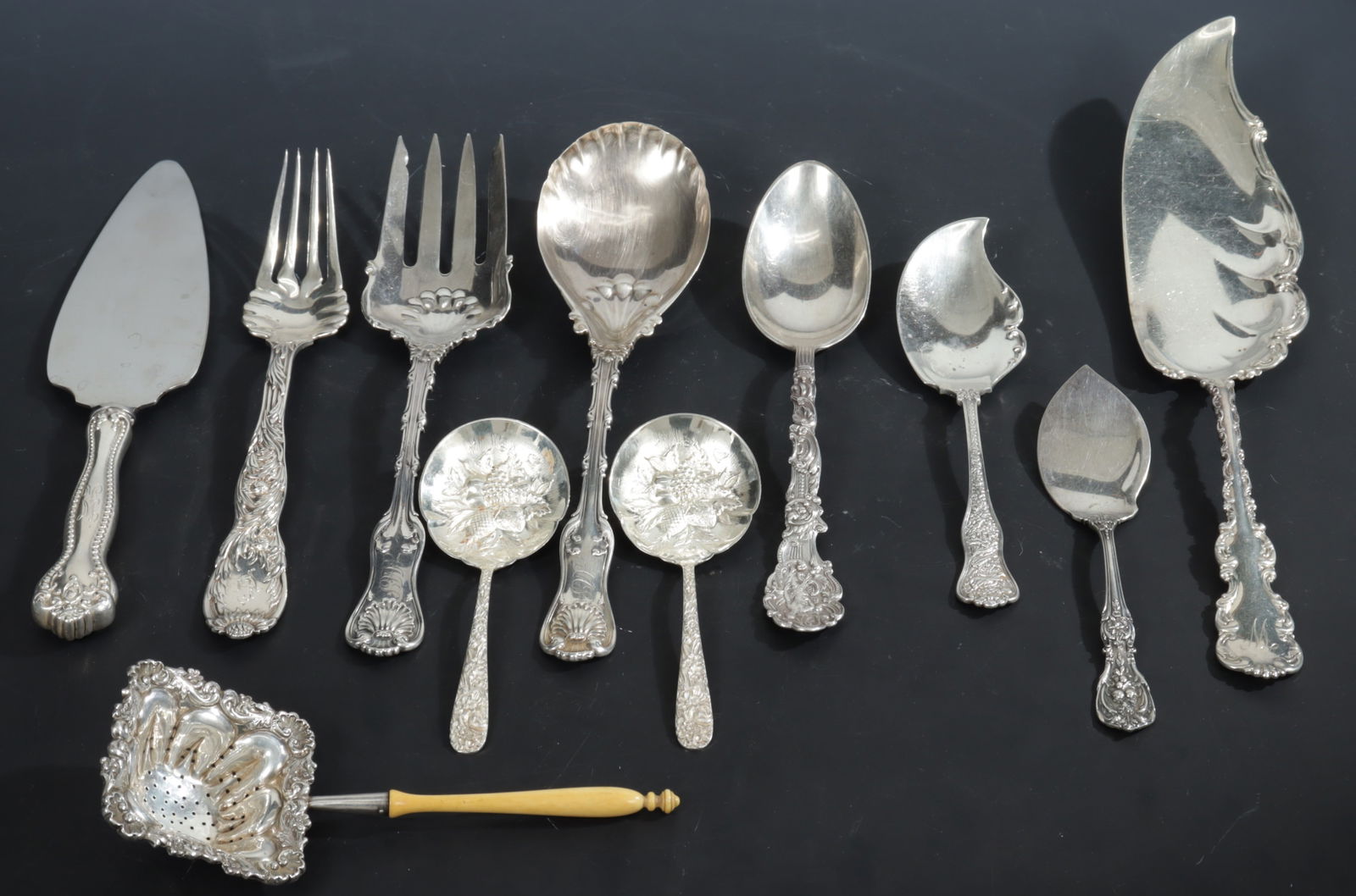Group of Sterling Silver Serving Utensils (1 of 8)