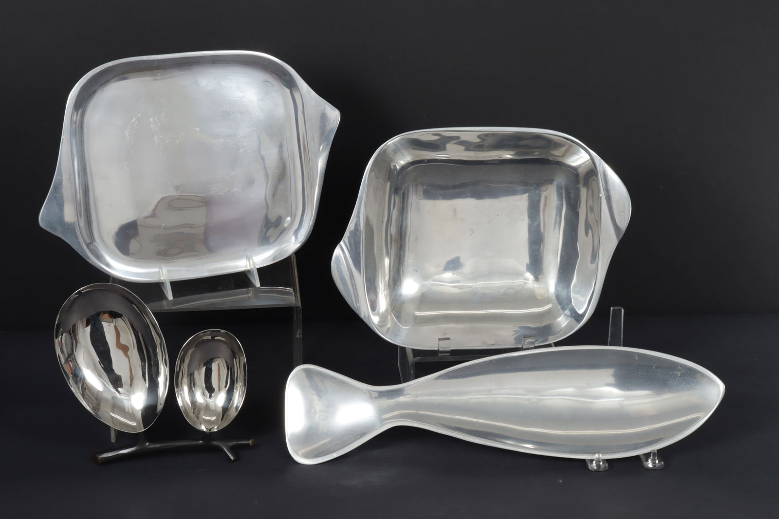 Michael Aram Metal Bowl & Nambe Aluminum Trays: Michael Aram Metal Bowl and 3 Nambe Aluminum Trays Dimensions: Largest tray 13.75" W 