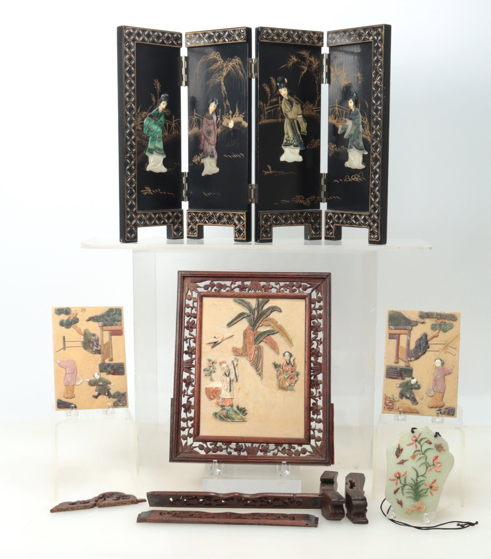 5 Chinese Inlaid Stone Plaques & Screens: 5 Chinese Inlaid Hard and Soft Stone Plaques & Screens Dimensions: Largest 10" H x 12.25" W Property from a Mount Vernon, NY estate.