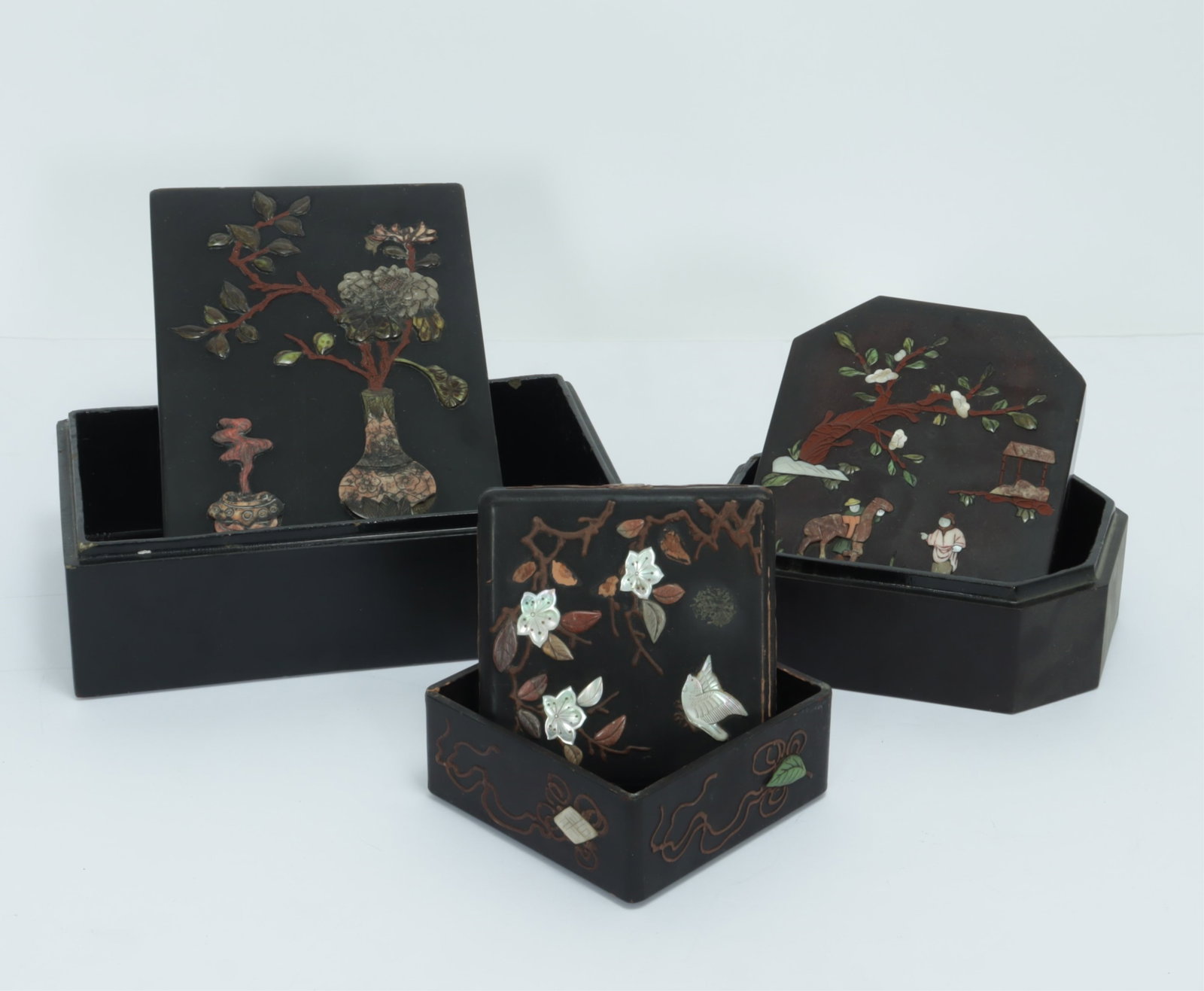 3 Chinese Stone Inlaid Black Lacquer Boxes: 3 Chinese Stone Inlaid Black Lacquer Boxes Dimensions: Largest 9.5" L Property from a Mount Vernon, NY estate.