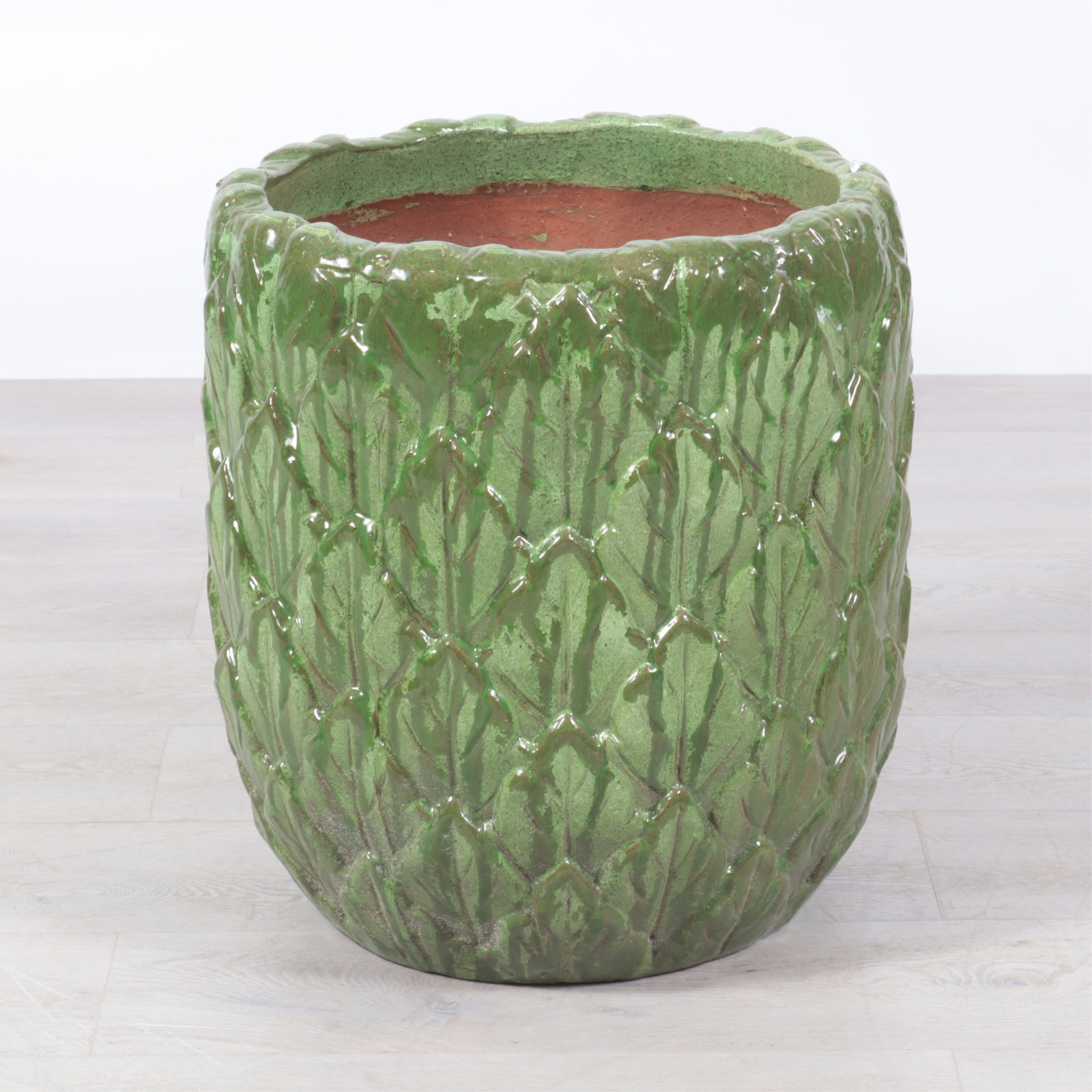 Majolica Artichoke Planter: Majolica Artichoke Planter Dimensions: 22.5" H x 20.5" Dia.