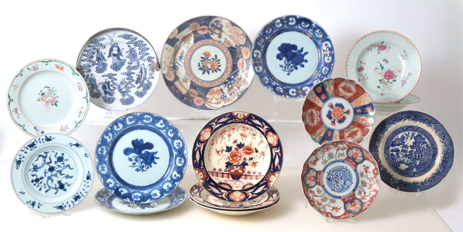 Group of Chinese, Japanese & European Ceramics (1 of 9)