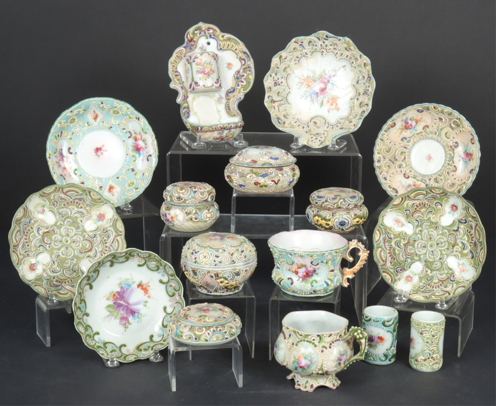 16 Moriage Satsuma Table Articles (1 of 8)