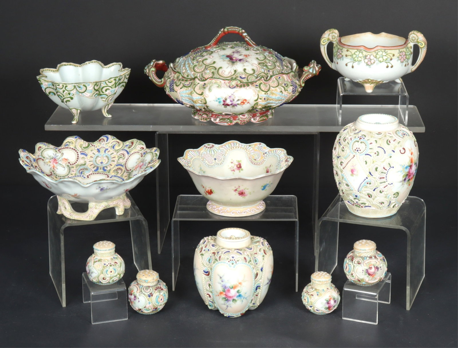 11 Moriage Satsuma Table Articles (1 of 8)