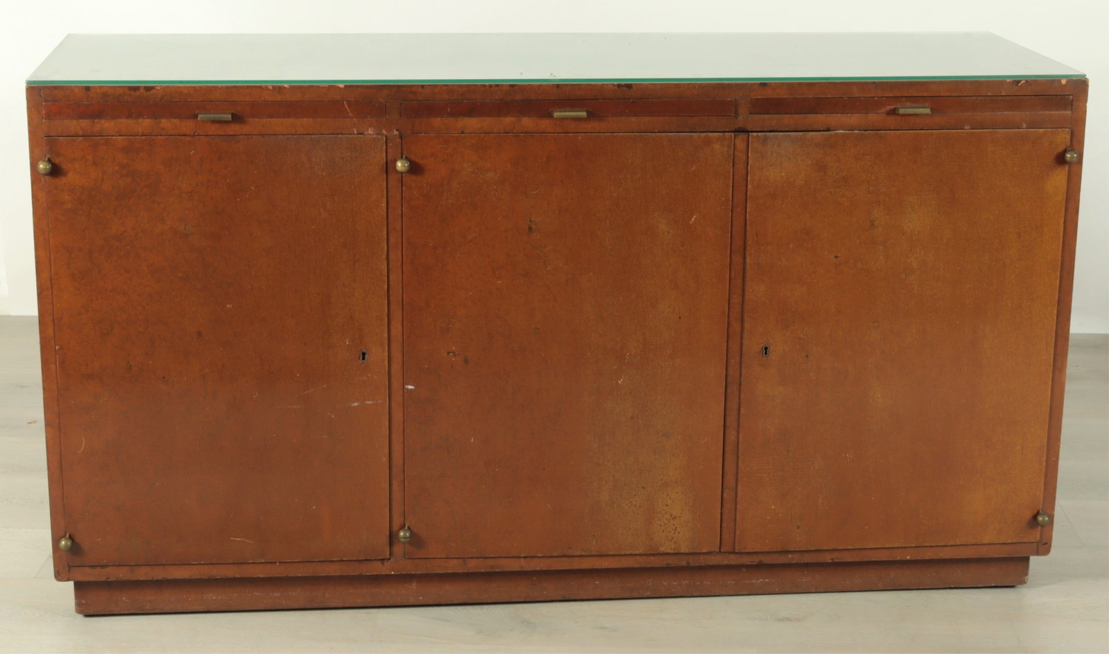 Mid-Century Modern Mahogany Buffet, c 1960: Mid-Century Modern Mahogany Buffet, c 1960 Dimensions: 34" H x 63.75" W x 20.5" D
