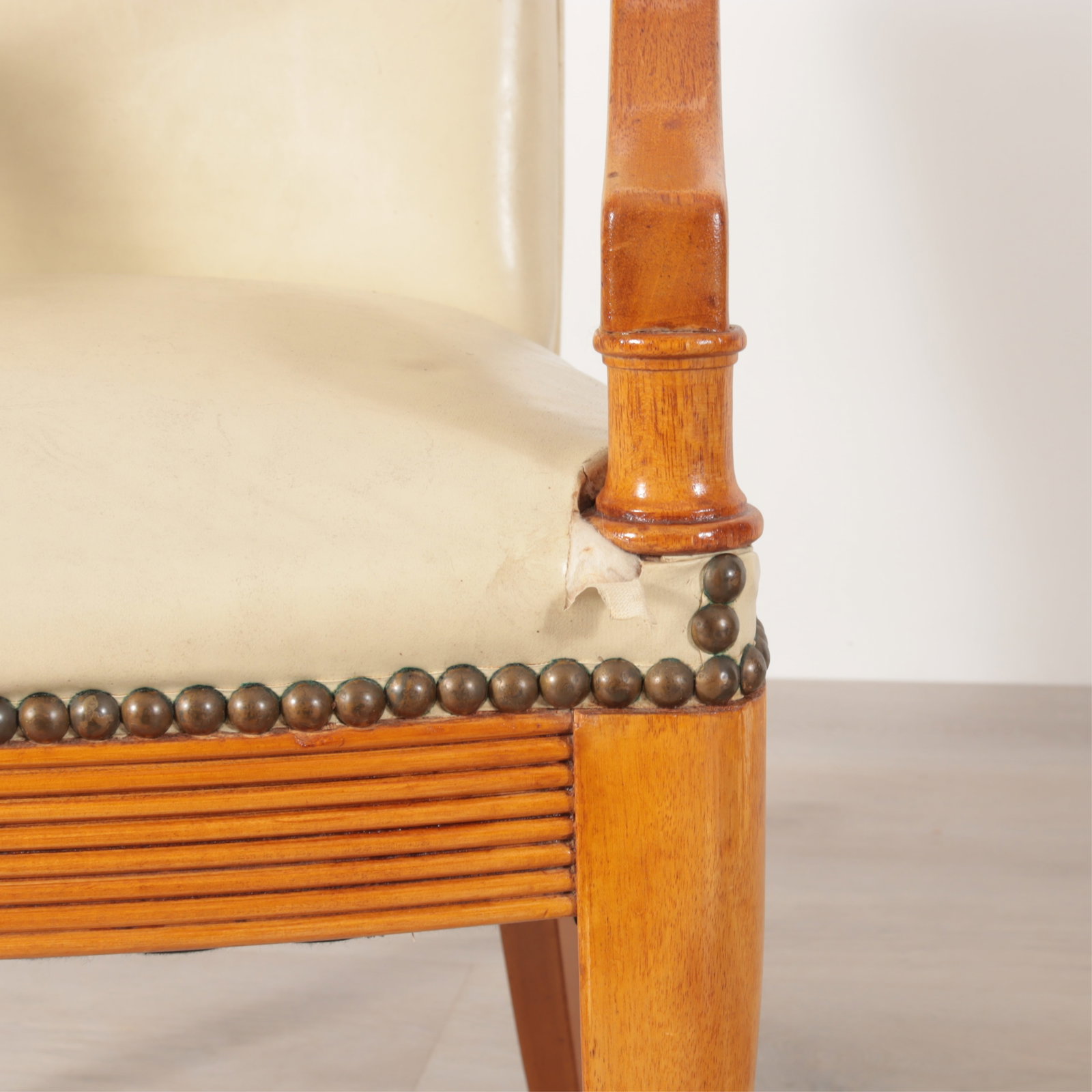 Regency Style Cherry Sitting Suite - 7