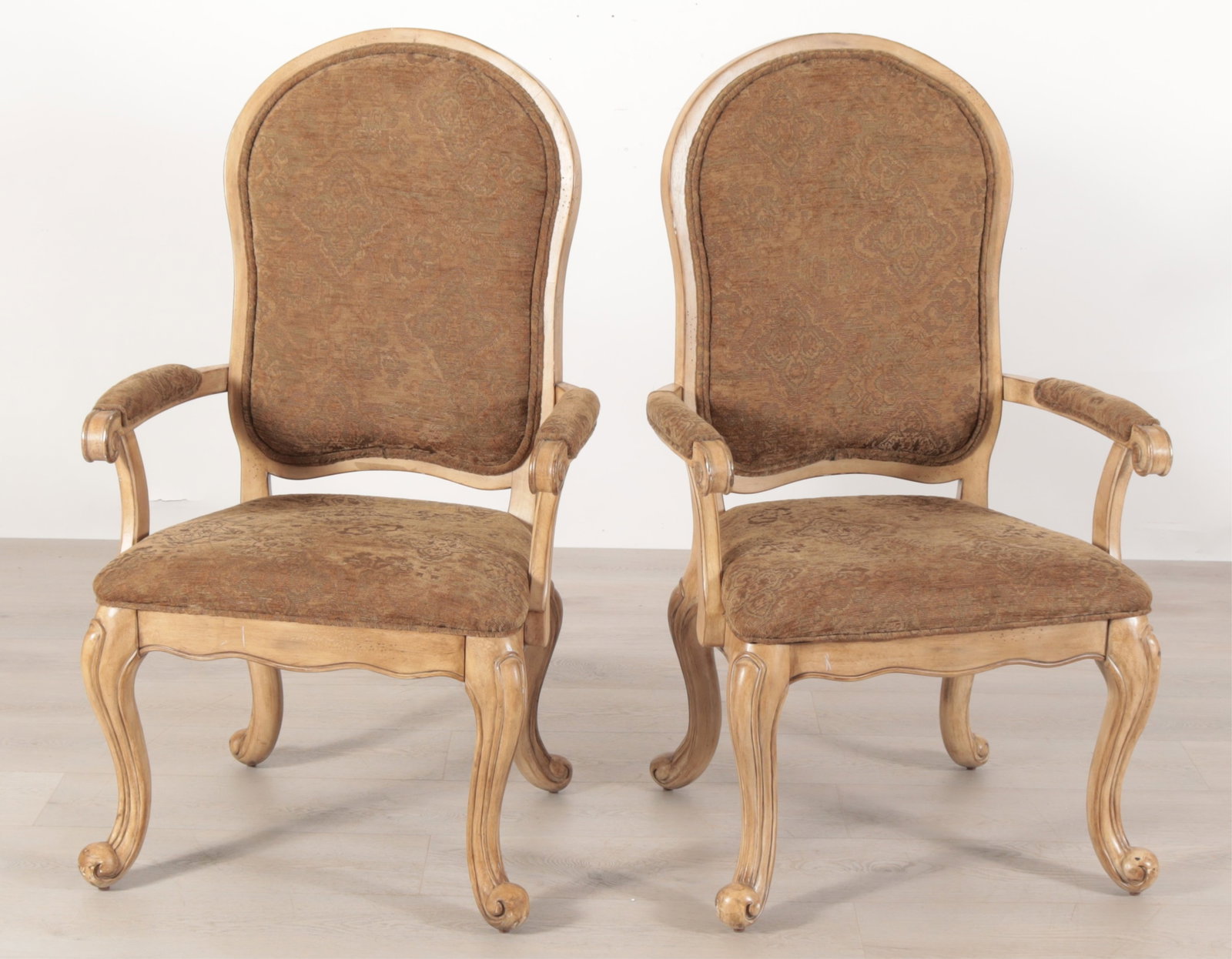 8 Rococo Style Dining Chairs - 10