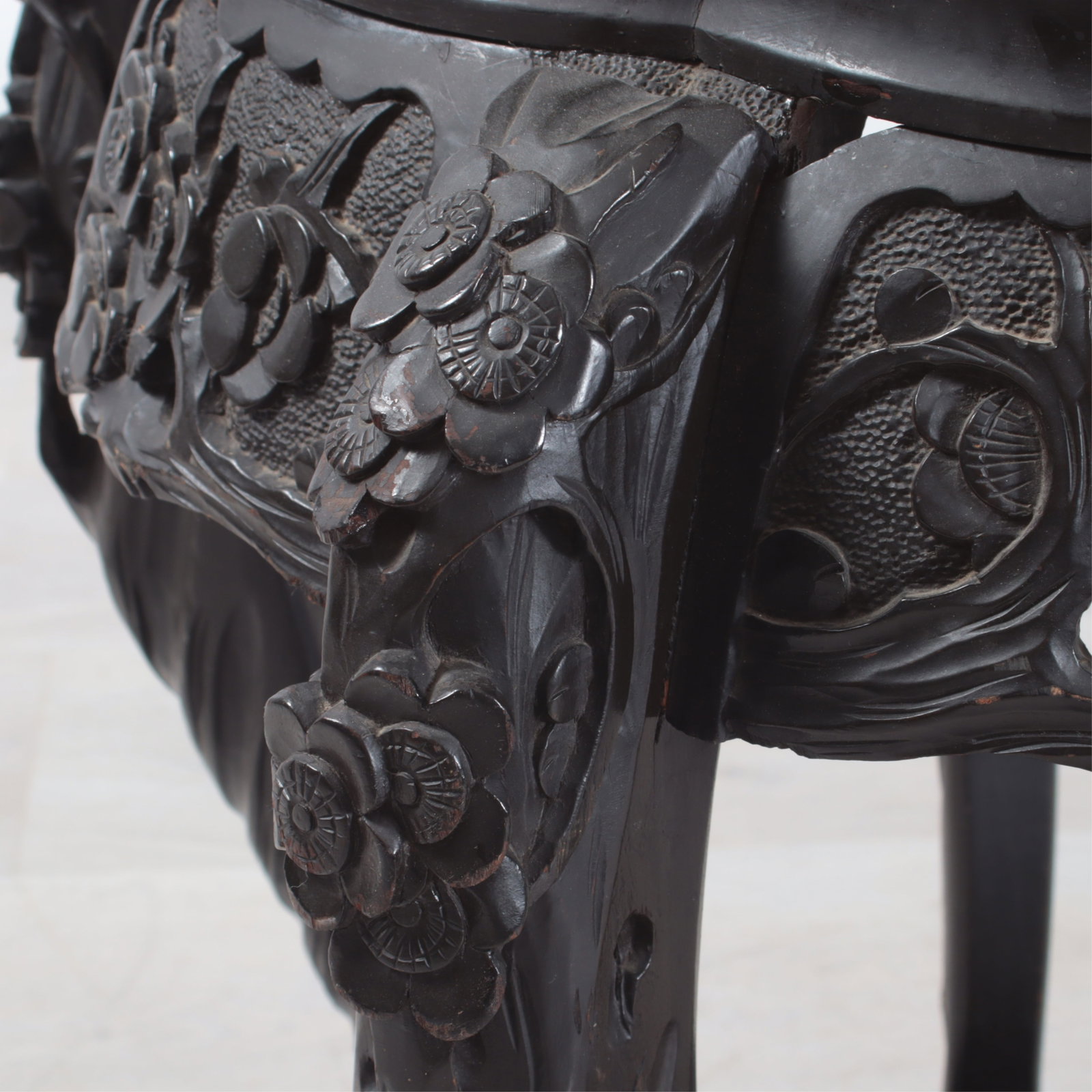 Chinese Black Lacquer Side Table - 6
