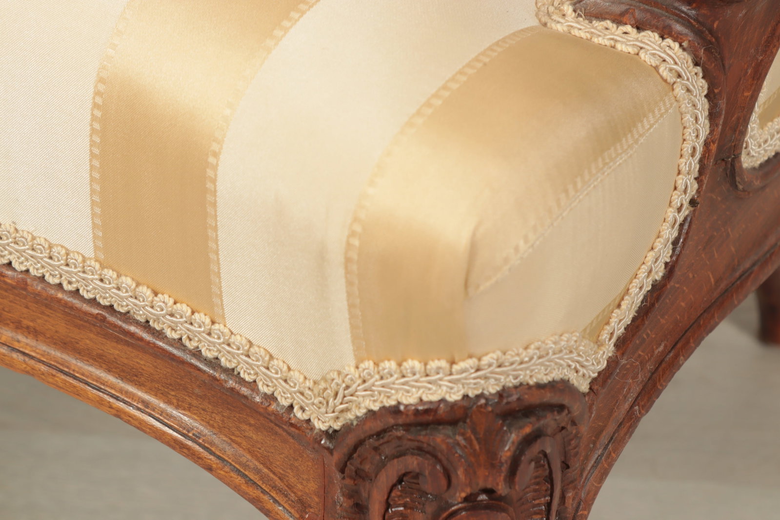 Louis XV Style Settee - 8