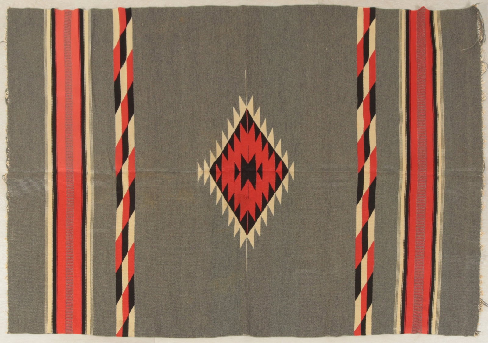 Navajo Chimayo Dazzler Wool Rug 3-6 x 5-7 (1 of 9)