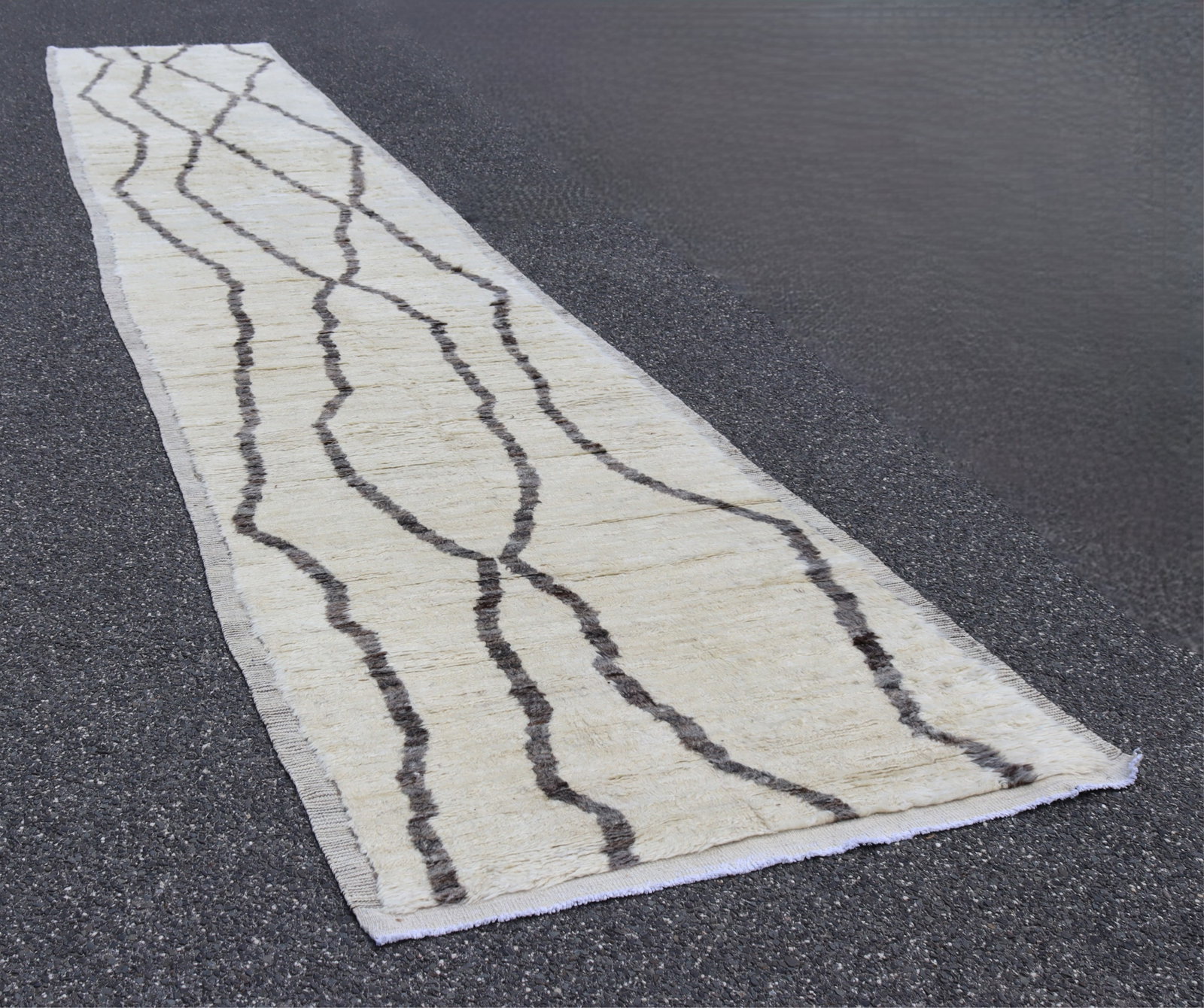 Moroccan Beni Ourain Runner 3 -10 x 23-11 (1 of 7)