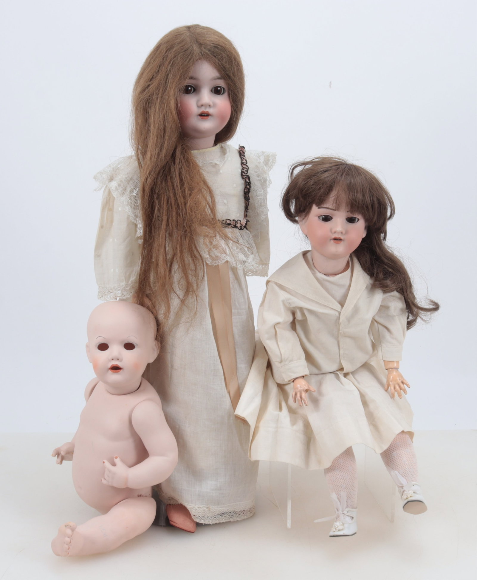Queen Louise & Armand Marseille Dolls 10, 390 (1 of 9)