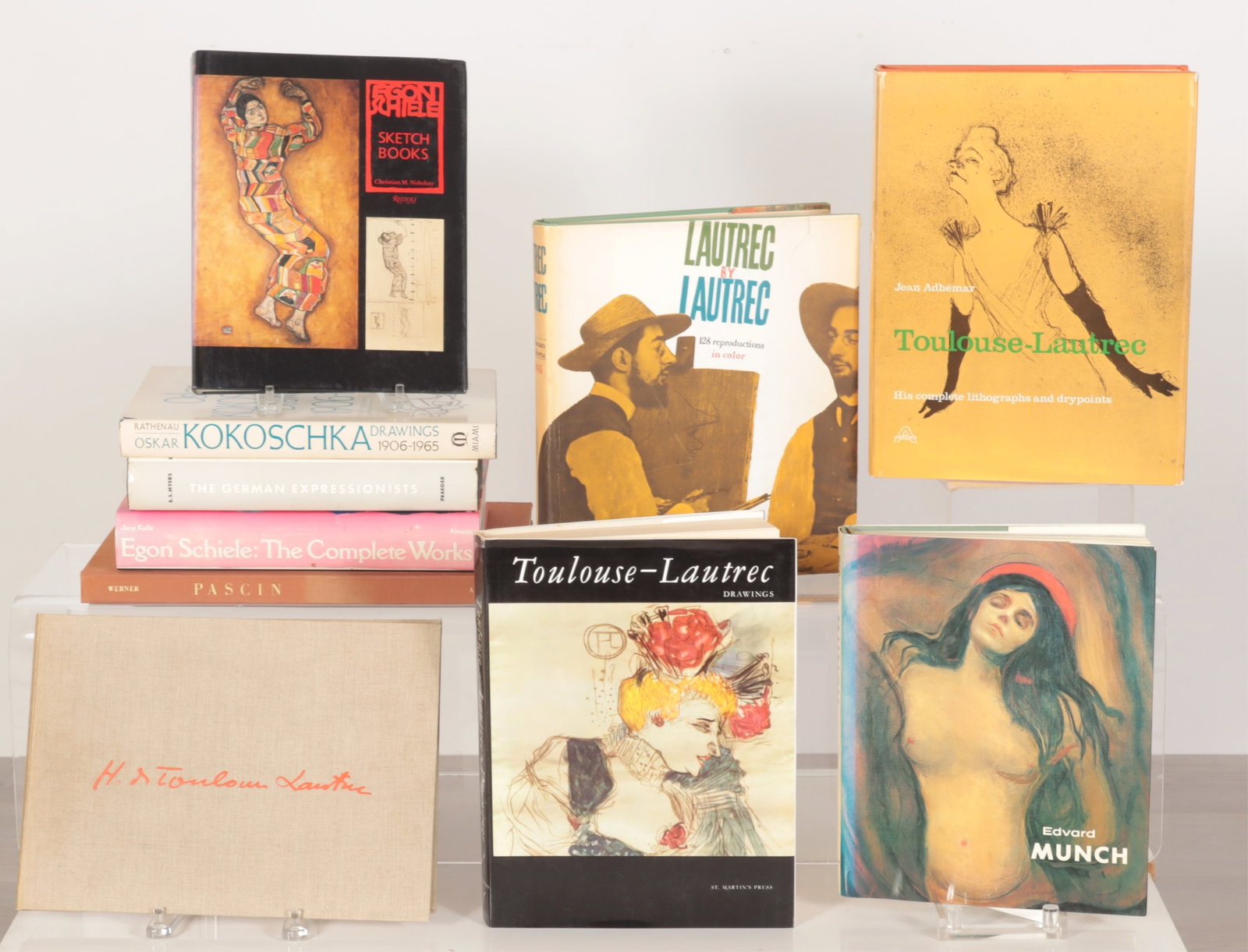 10 Expressionist Artist Books: Group of 10 books. Includes: Lautrec by Lautrec, H. de Toulouse-Lautrec, Toulouse-Lautrec Drawings, Toulouse-Lautrec: His complete lithographs and drypoints, Egon Schiele: The Complete Works, Egon Sch