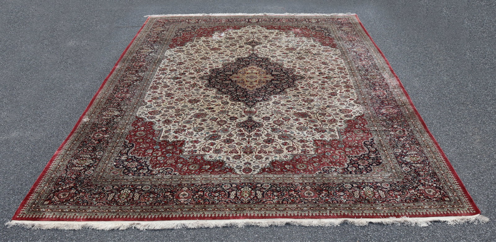 Persian Tabriz Silk Palace Size Rug 13-4 x 20-5 (1 of 15)