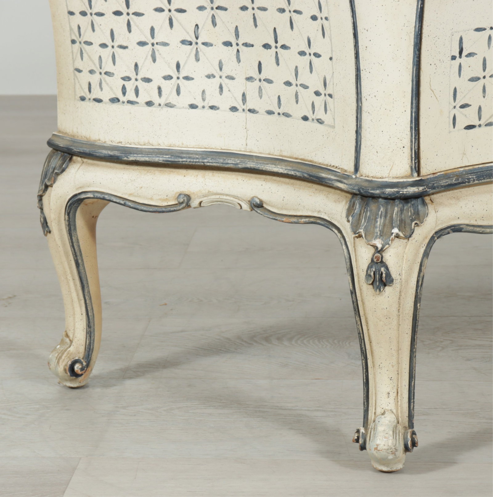 Pair Rococo Style White Painted Commodes - 6