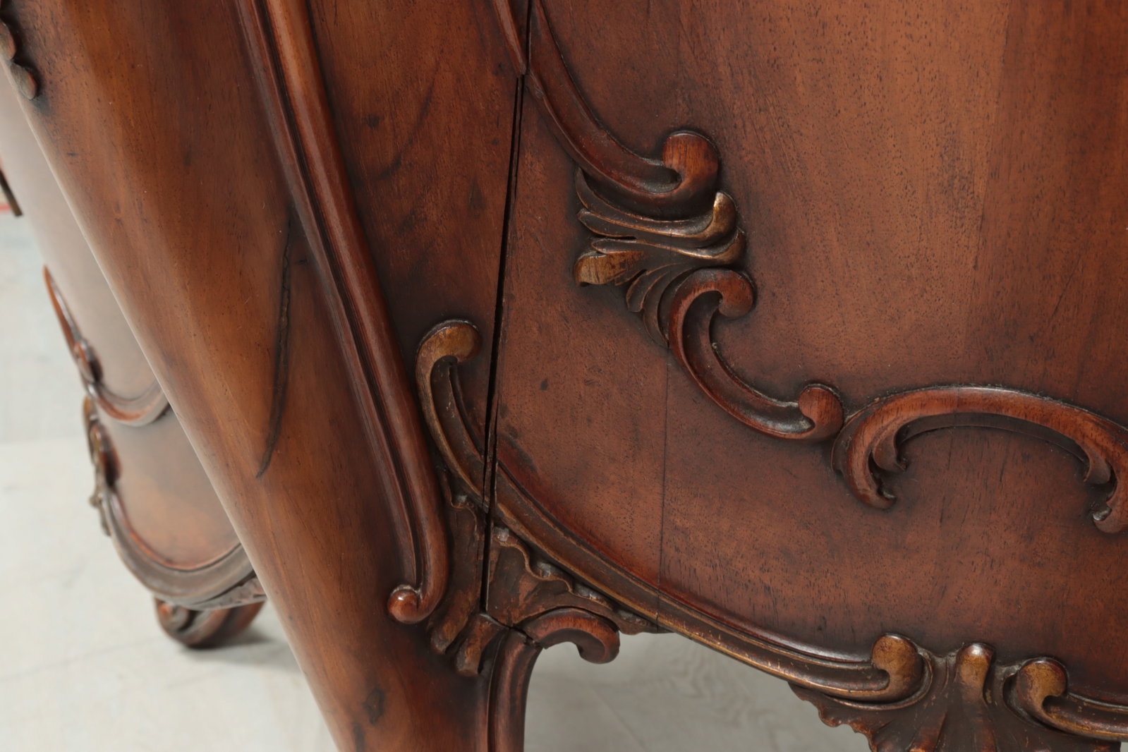 Rococo Style Walnut Commode - 11