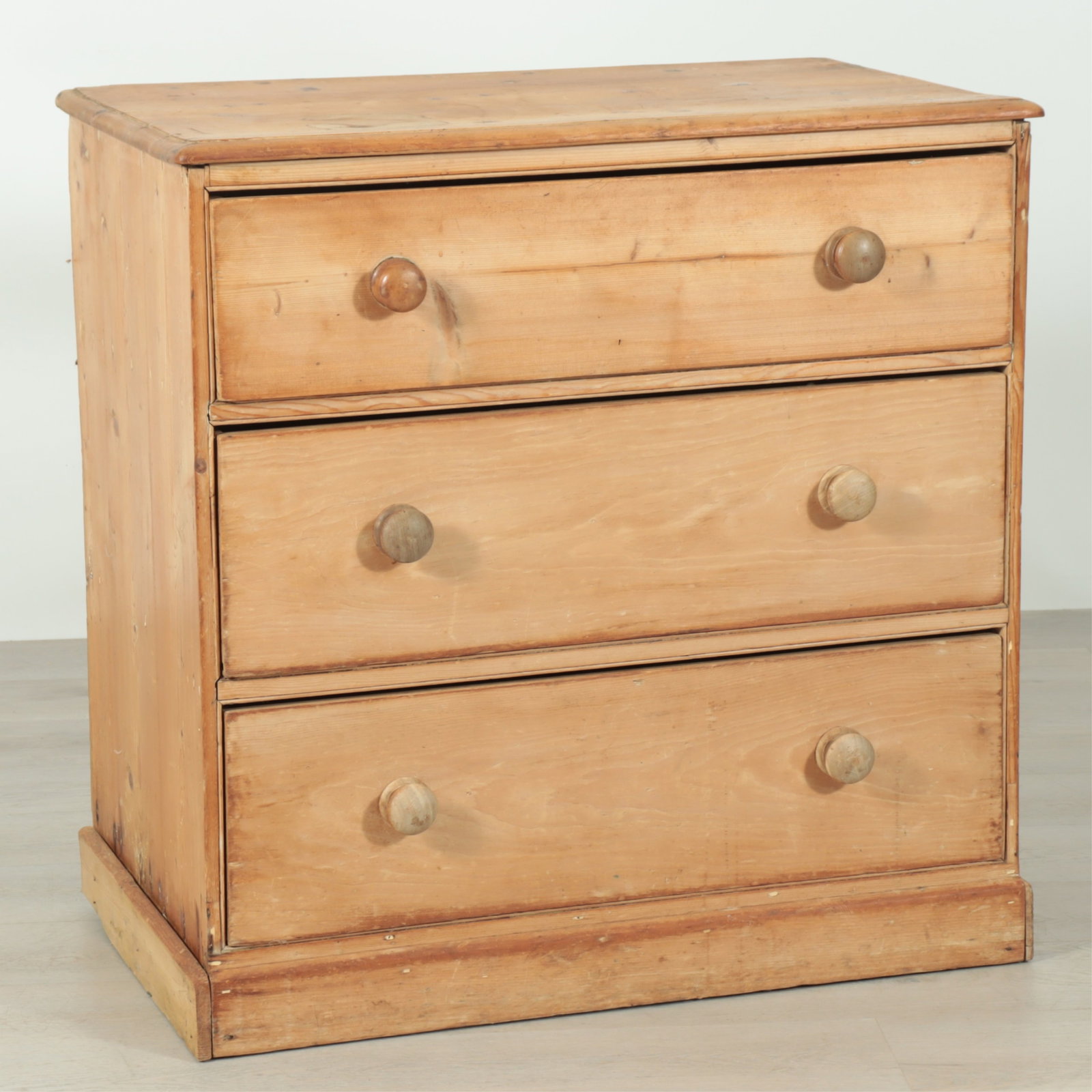 English Country Pine Chest of Drawers (1 of 12)