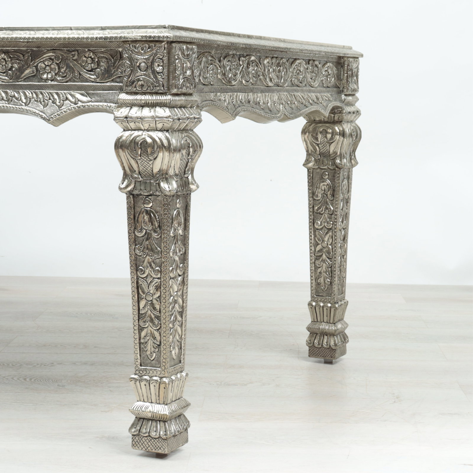 Indian Repousse Brass Veneered Dining Table - 5