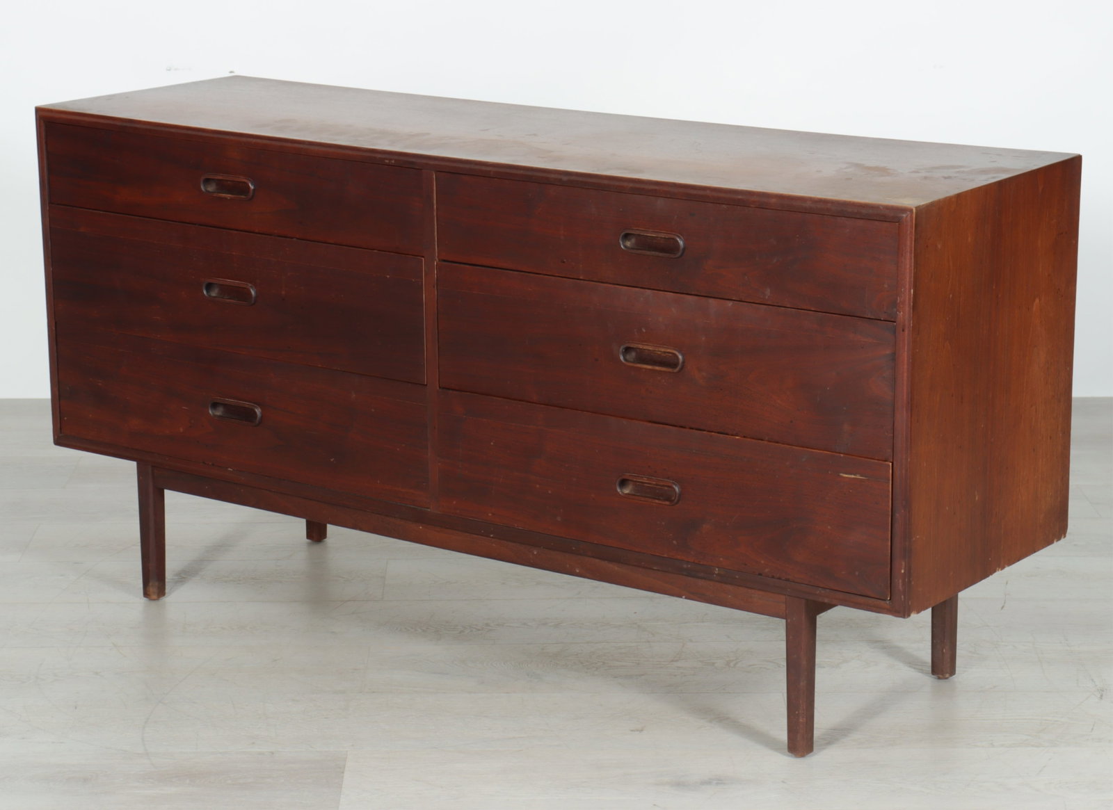 Jack Cartwright for Founders Teak Dresser: Jack Cartwright for Founders Teak Dresser, Mid 20th C. 30.25" H x 60" W x 18" D