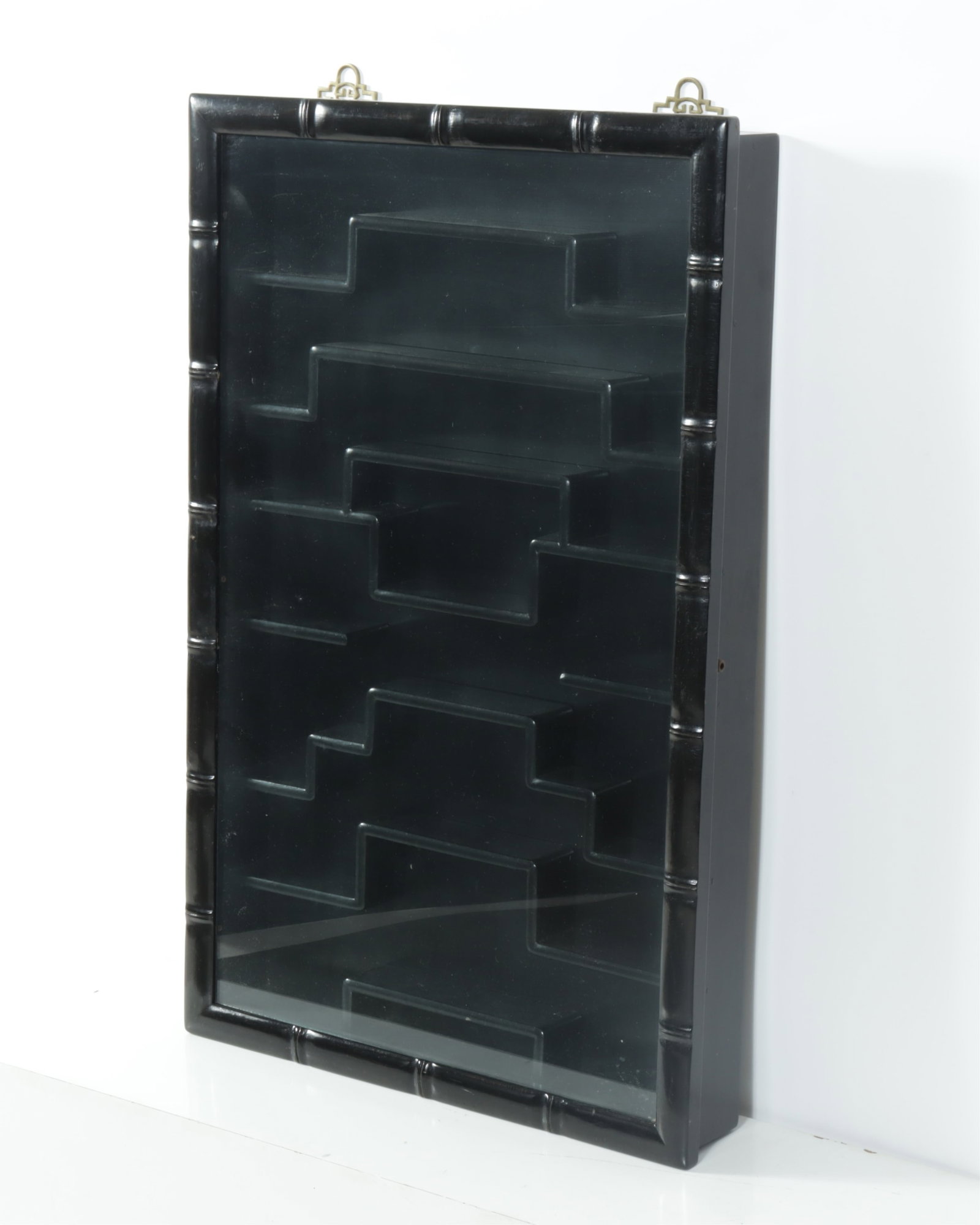 Chinese Chippendale Style Hanging Curio Cabinet: Chinese Chippendale style wood and glass hanging curio cabinet, black finish 32 H x 20 W x 3.5 D