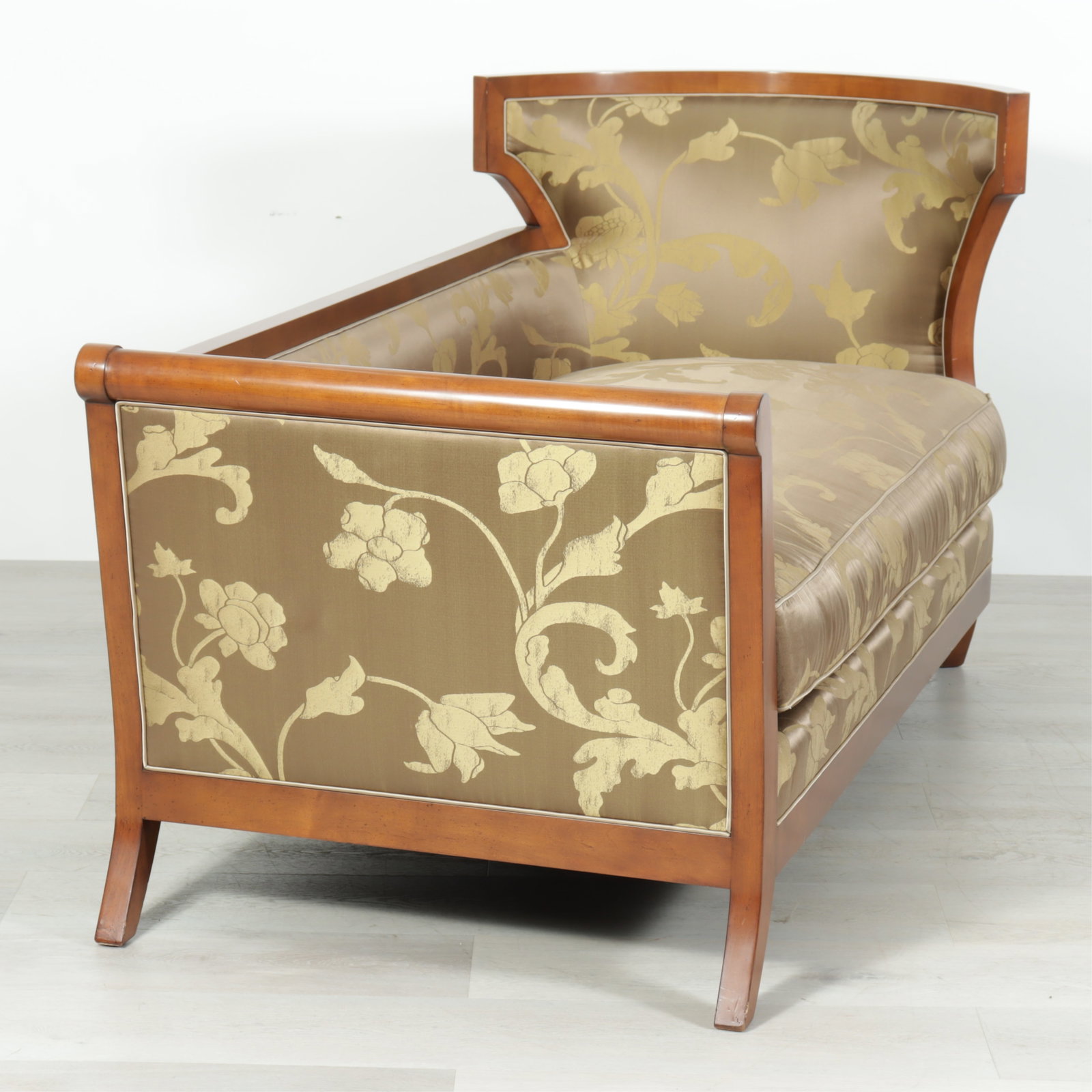 Baker Classical Style Cherry Recamier - 3