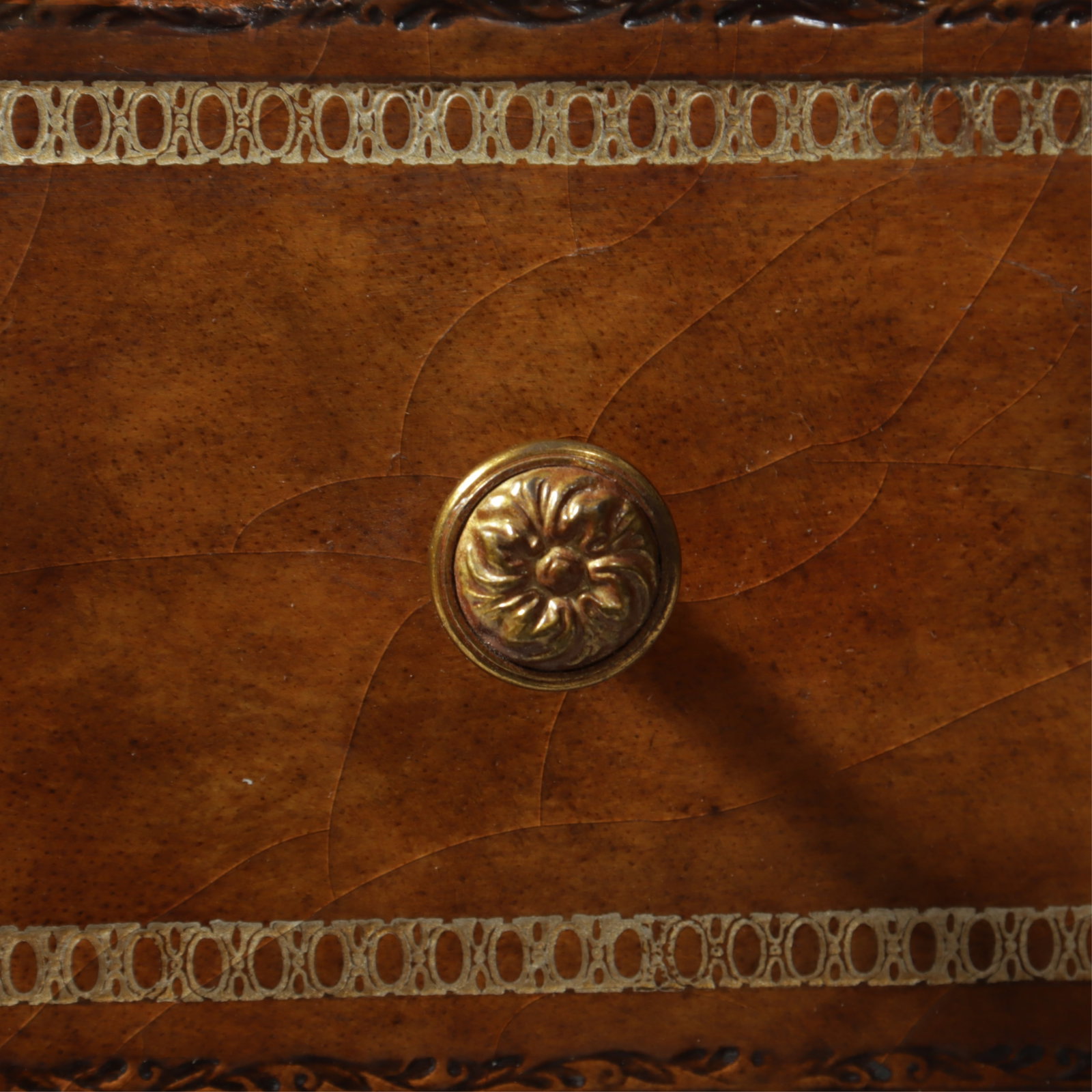 Maitland Smith Leather Veneer Backgammon Table - 9