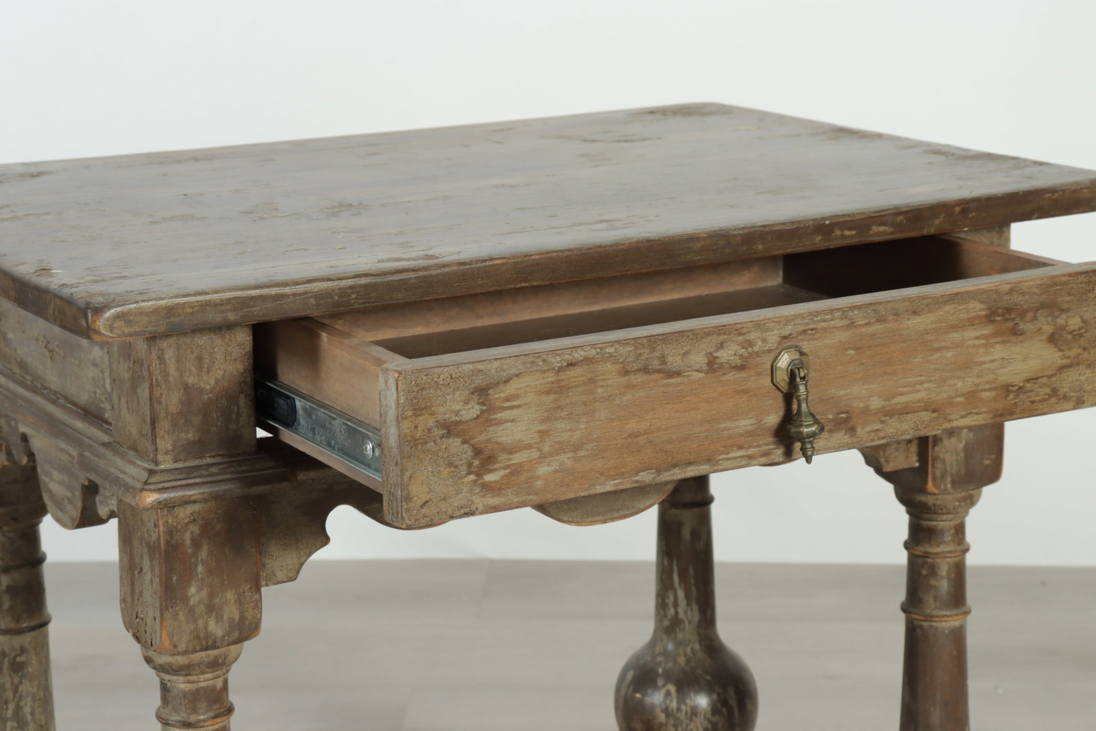Pair Baroque Style Side Tables - 4