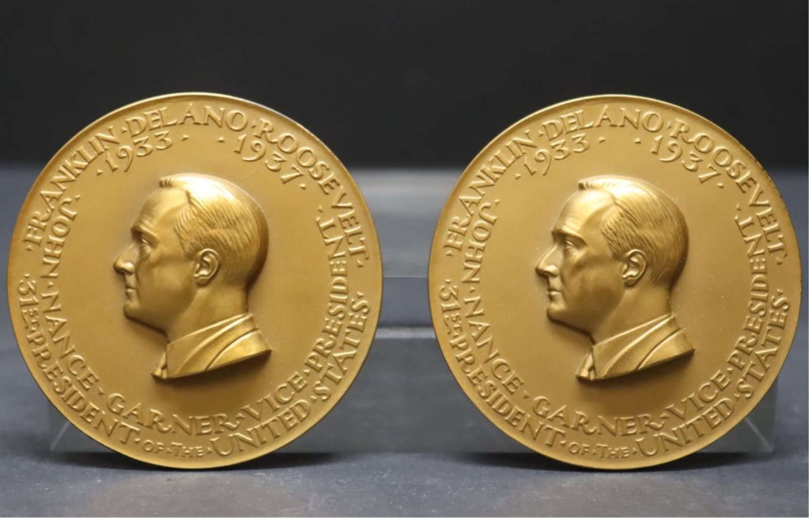 Two FDR Inaugural Medals, 1933: Two Franklin D Roosevelt Inaugural medals, 1933. Designed by Paul Manship. Edition of 1500 from US Mint. In original box and packaging. 3" Dia