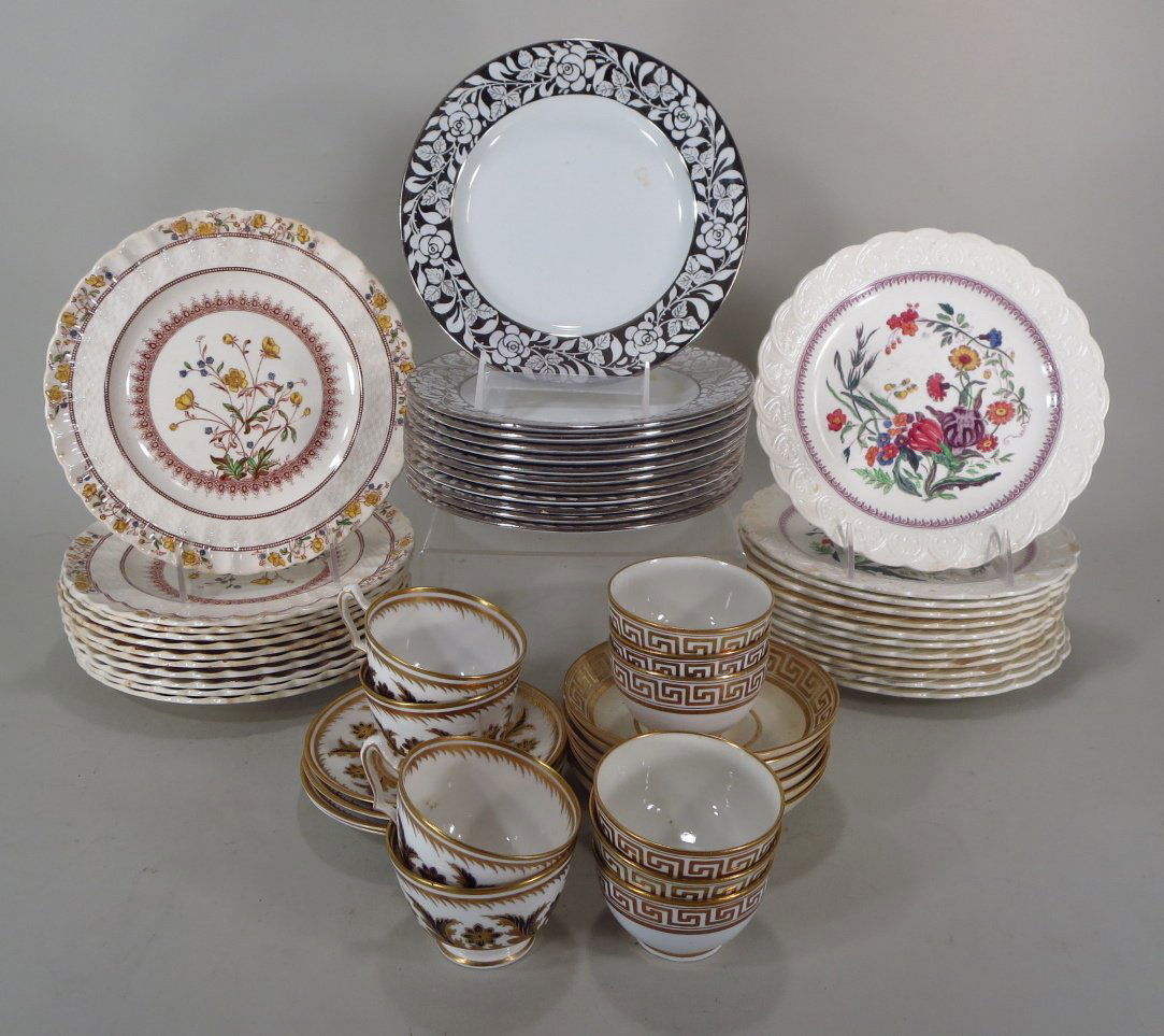 Group English and Continental Porcelain, 19th/20th C. (1 of 6)