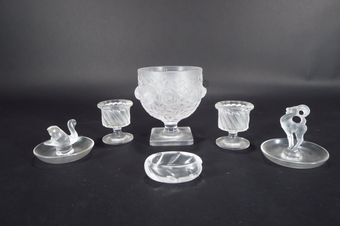 Lot of Assorted Lalique Glass Pieces, 20th century (1 of 7)