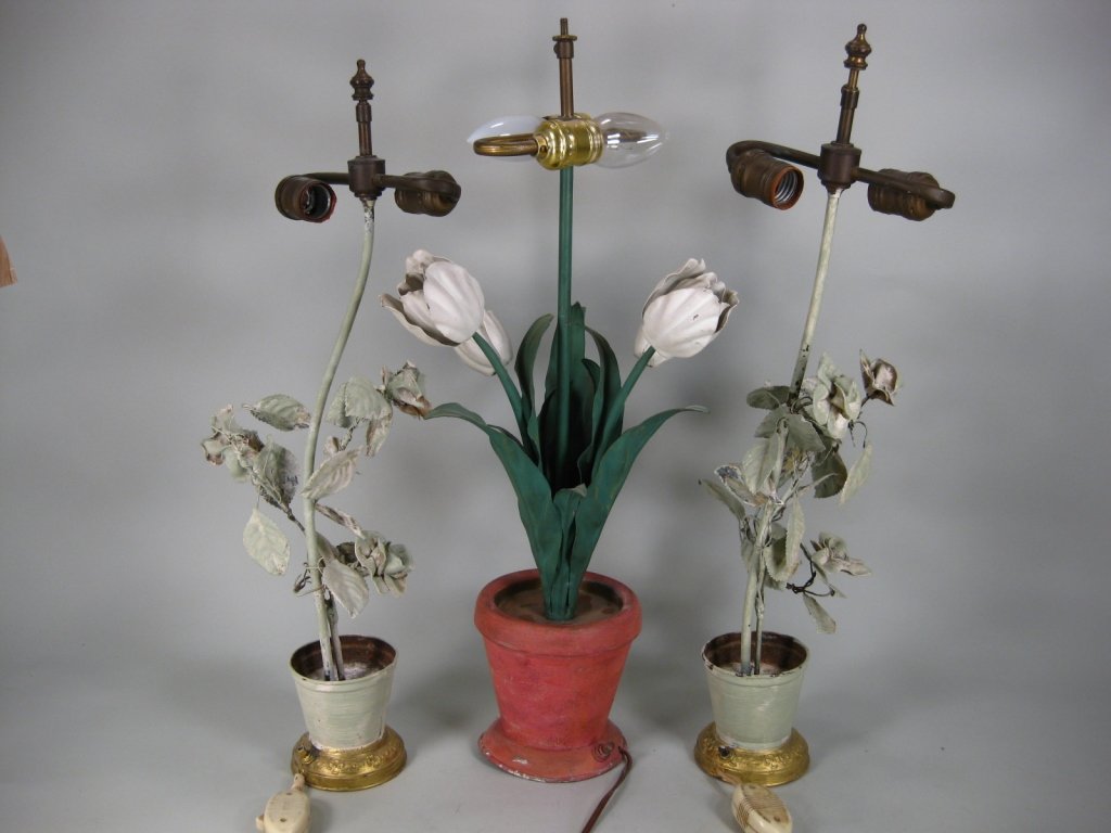 3 Floral Design Lamps (1 of 5)