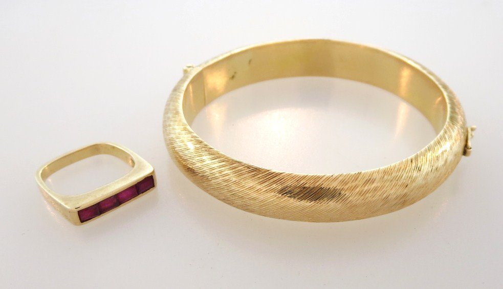 18K Gold Bangle & Ruby Ring together w a Bangle (1 of 7)