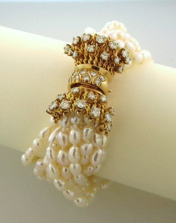 Multi-Strand Pearl Bracelet with Diamond Clasp (1 of 5)
