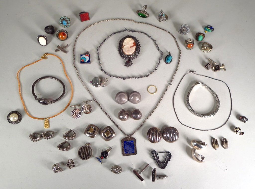 Large Group of Sterling Jewelry (1 of 4)