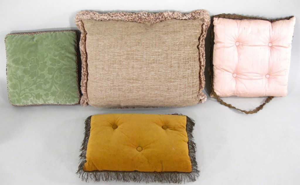 20+ Group of Assorted Pillows and Cushions (1 of 10)