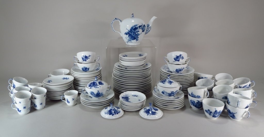 Group of Copenhagen Dinnerware Danish 20thc: Group of Royal Copenhagen dinnerware. Danish 20th Century. Includes teacups and saucers, demitasse cups and servers, desert plates, a teapot and two sugar bowls etc.(Rocky8300/Lot) Measurements: Vario
