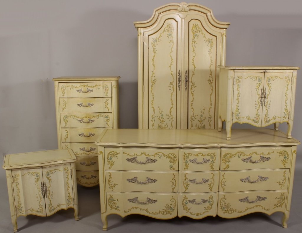 Drexel Heritage" Bedroom Suite Feb 10, 2016 Litchfield Auctions in CT