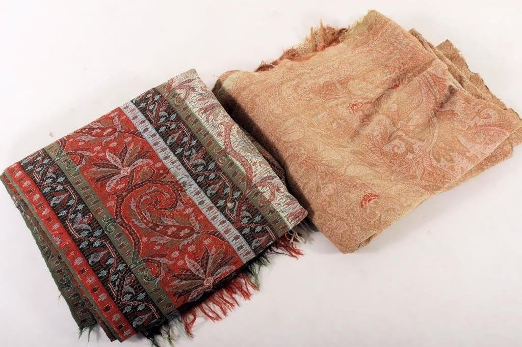 Two Paisley Woven Wool Tablecloths (1 of 3)