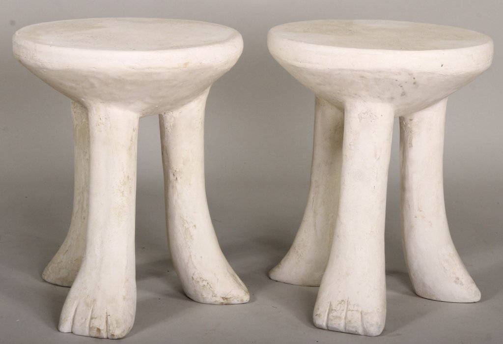 Pair of Midcentury Dickinson Style Side Tables (1 of 4)