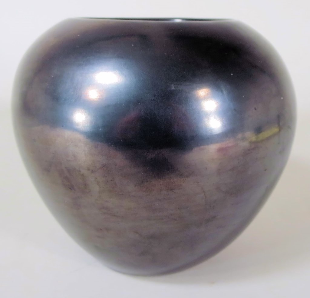 Maria Poveka Stone Polished Blackware Vase (1 of 5)
