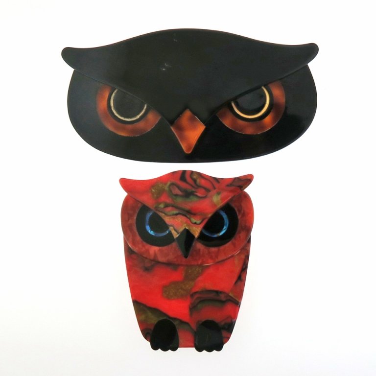 Two Large Lea Stein Owl Brooches: Two Large Lea Stein Owl Brooches, Two large Lea Stein celluloid owl brooches, hallmarked Lea Stein, Paris. [sk1007] (BHA10934)(BHA) Measurements: Condition: Good.