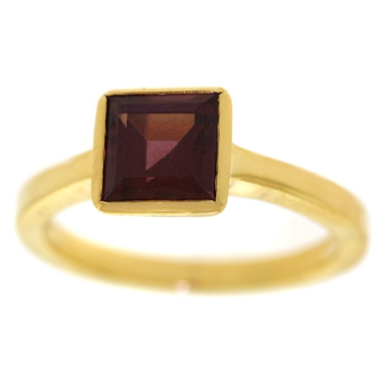 Derek Simpson Modernist Garnet Ring, 14k: Derek Simpson Modernist Garnet Ring 14k , Late 20th century, 14k, New Haven, CT. This almandine garnet ring is made by the well known New Haven, Connecticut goldsmith Derek Simpson. Hallmarked 14k and