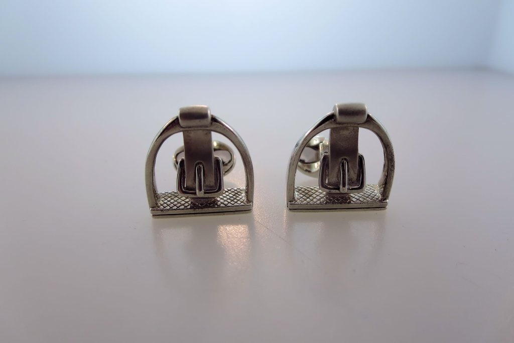 Deakin and Francis Sterling Stirrup form Cufflinks (1 of 4)