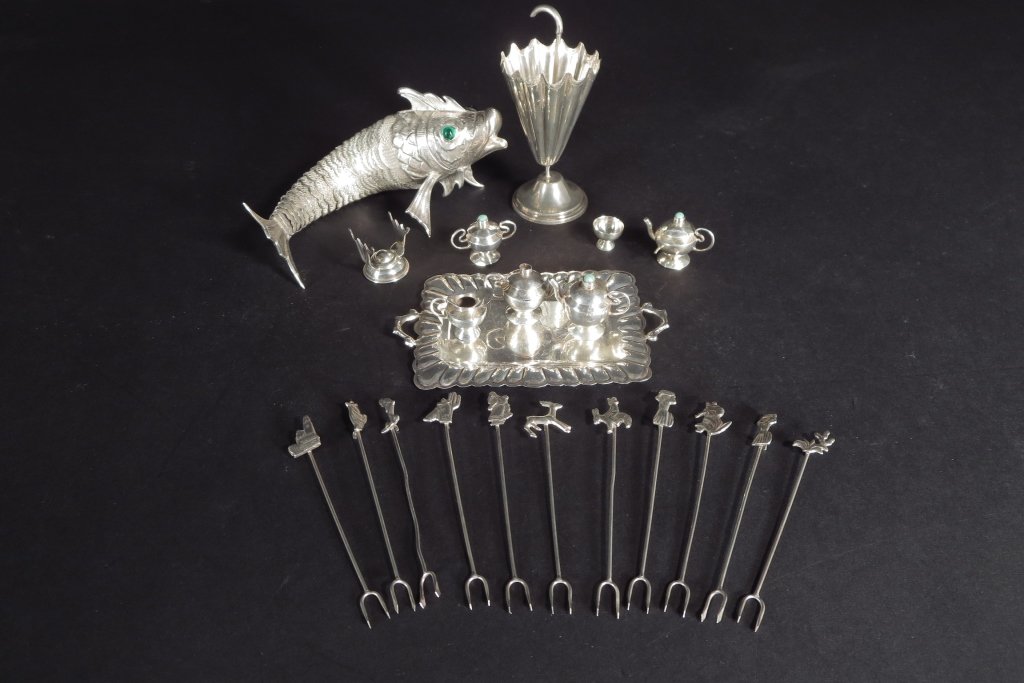 Group of Sterling Silver Articles 20th Cent. (1 of 6)