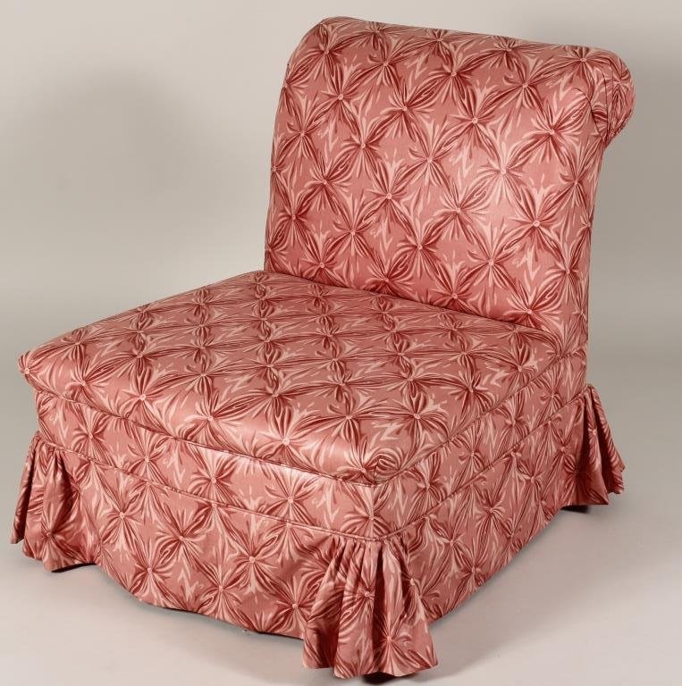 Upholstered Slipper Chair, 20th: Upholstered Slipper Chair, 20th, polished chintz(KGEL2116) {MM} Measurements: 32"H x 24"W x 34"D Condition: Good