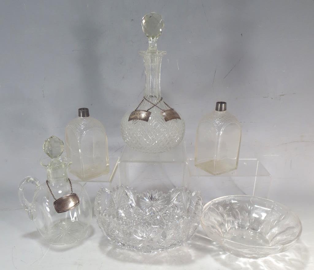Lot of Decorative Glassware, Decanters, et al. (1 of 3)